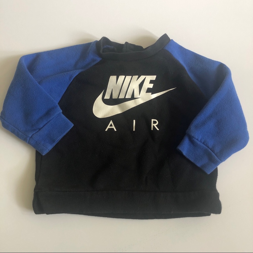 Nike sweatshirt - Picture 2 of 5
